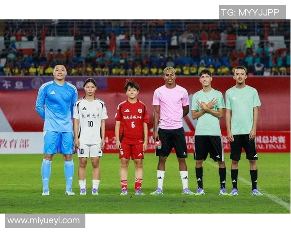 若昂内维斯的足球之路：从青训新星到职业赛场的闪耀之旅